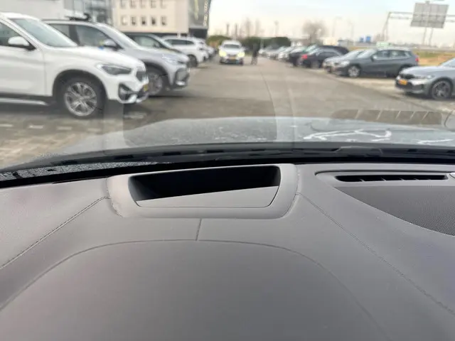 Volvo V60 Cross Country 2.0 T5 AWD Pro 2019 Benzine 12