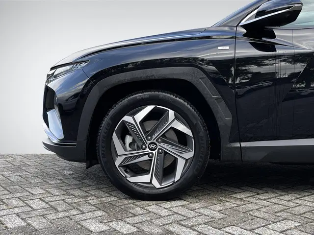 Hyundai Tucson 1.6 T-GDI MHEV Premium 2023 Benzine 8