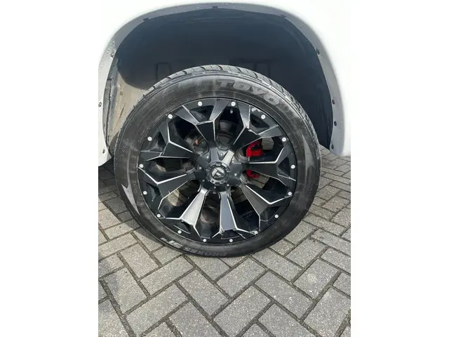 Dodge Ram 1500 5.7 V8 4x4 Crew Cab Longhorn 2021 LPG/Gas 14