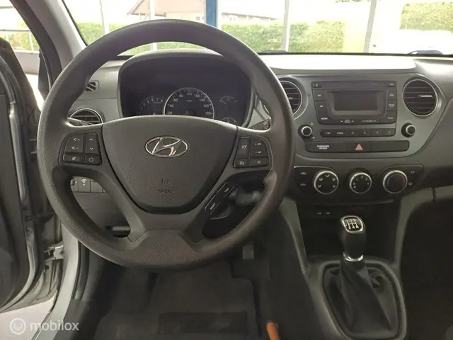 Hyundai i10 1.0i Comfort 2018 Benzine 7