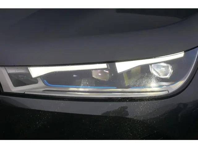 BMW iX xDrive40 2023 Elektrisch 6