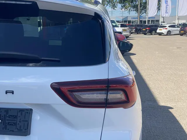 Ford Kuga 2.5 PHEV ST-Line X 2026 Hybride Benzine 14