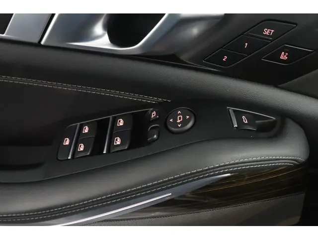 BMW X5 xDrive50e 2025 Hybride Benzine 22