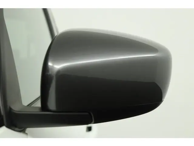 Suzuki Swift 1.2 Select Smart Hybrid 2025 Benzine 38