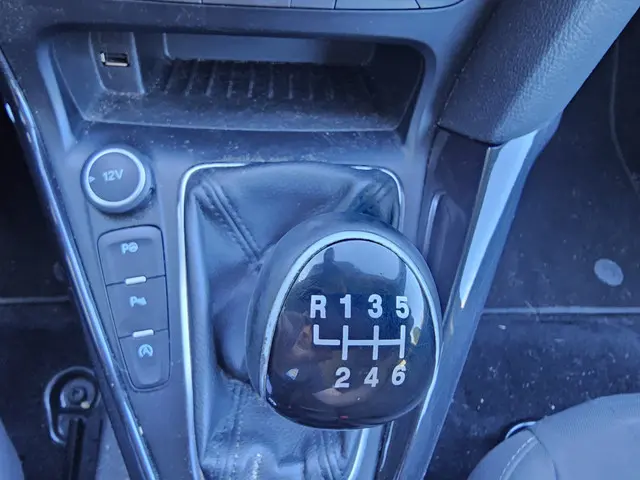 Ford Focus Wagon 1.0 Titanium 2016 Benzine 15