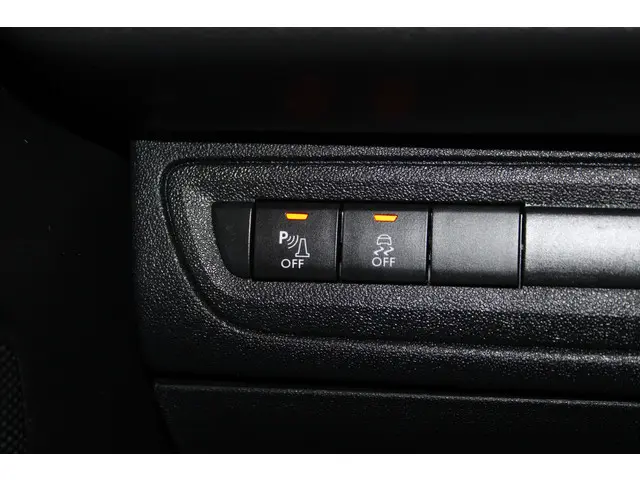 Peugeot 208 1.4 VTi Active 2012 Benzine 22