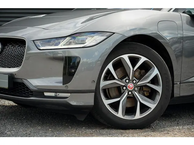 Jaguar I-PACE EV400 HSE 90 kWh 2018 Elektrisch 26