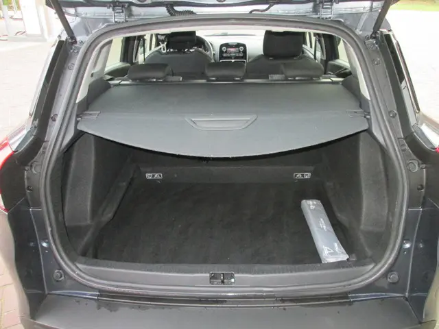 Renault Clio Estate 0.9 TCe Life 2019 Benzine 8