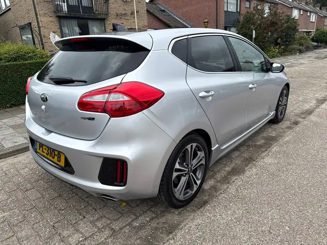 Kia cee'd 1.0 T-GDi GT-Line Summer Edition 2017 Benzine 5