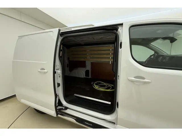 Opel Vivaro-e L2H1 Innovation 75 kWh 2022 Elektrisch 13