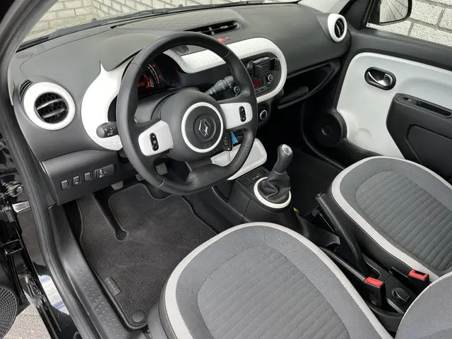 Renault Twingo 1.0 SCe 70 Collection 2018 Benzine 25