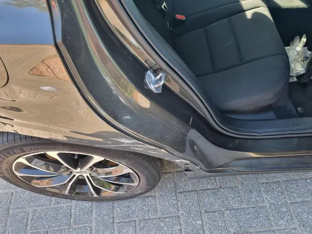 Volvo V60 B3 Aut. Navi Led 2021 Benzine 9