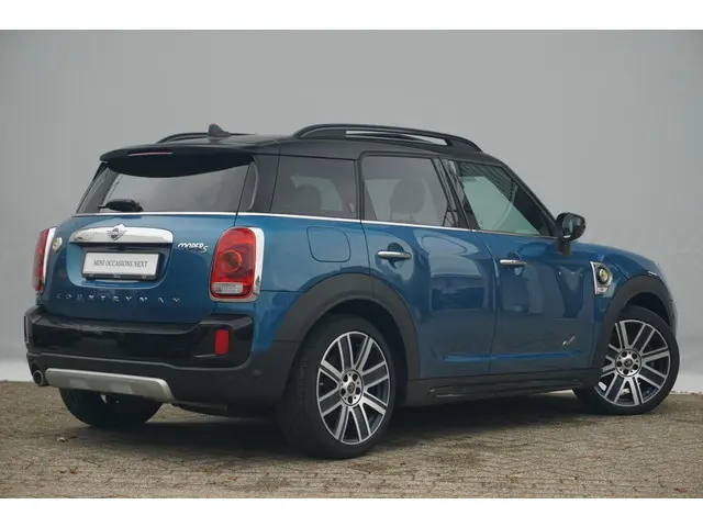 MINI Countryman Cooper SE 2020 Hybride Benzine 2