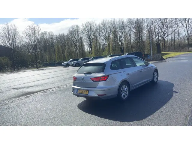 SEAT Leon ST 1.0 TSI 115pk Style 2019 Benzine 2