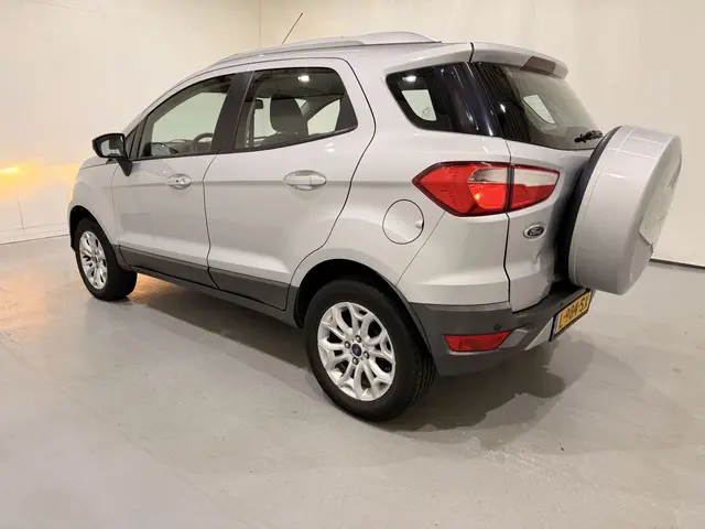 Ford EcoSport 1.0 Ecosport Titanium 2014 Benzine 4