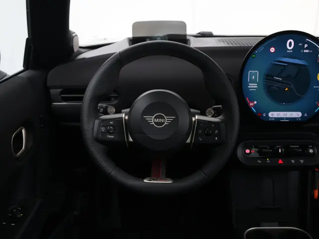 MINI 3-Deurs Cooper C 2025 Benzine 31