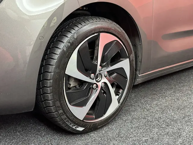 Citroën C4 Picasso 1.6 THP Shine 2017 Benzine 24