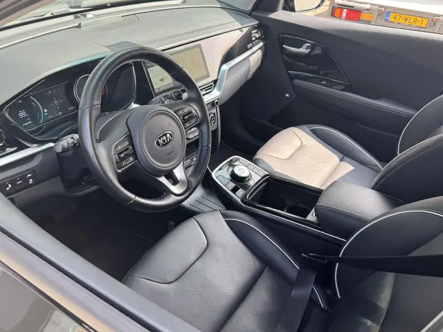 Kia e-Niro EXECUTIVELINE 64 kWh 2020 Elektrisch 8
