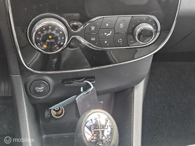 Renault Clio Estate 0.9 TCe Dynamique 2013 Benzine 18