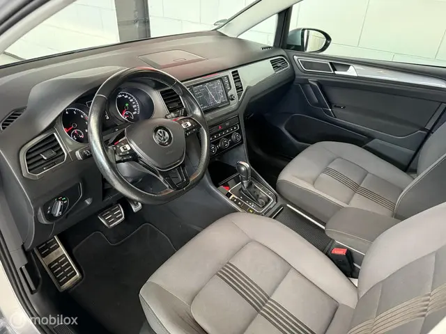 Volkswagen Golf Sportsvan 1.2 TSI Highline 2016 Benzine 12