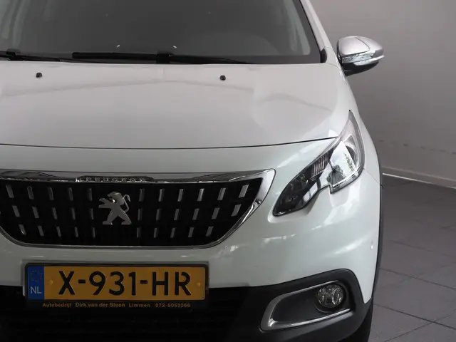 Peugeot 2008 1.2 PureTech Allure 2018 Benzine 15