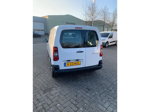 Peugeot Partner 120 1.6 VTi 98 L1 Pro 2017 Benzine 5