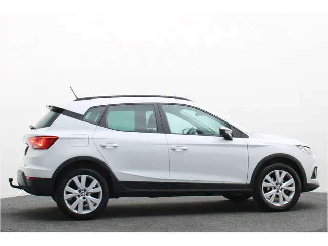SEAT Arona 1.0 TSI Style Business Intense 2019 Benzine 8