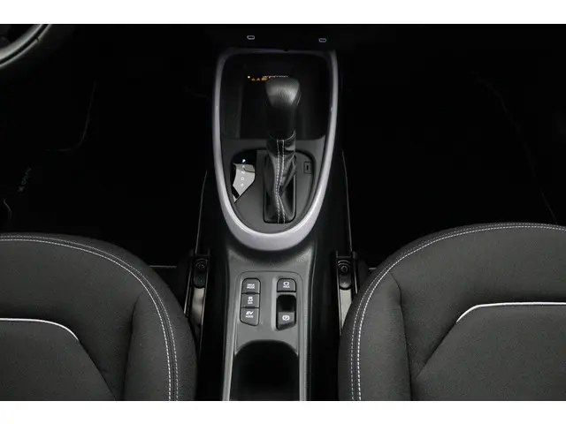 Toyota Aygo X Hybrid 115 pulse 2026 Hybride Benzine 26