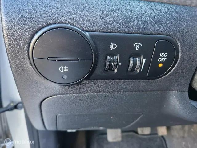 Hyundai i10 1.0i i-Drive AIRCO APK FEB 2026 2014 Benzine 7