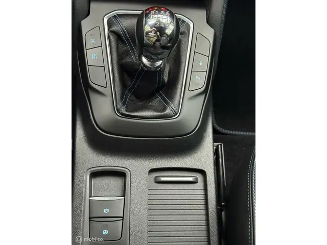 Ford Focus 2.3 EcoBoost ST-X BJ.2022 281pk 2022 Benzine 26