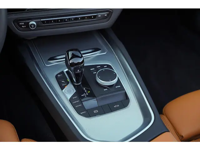 BMW Z4 Roadster sDrive20i 2023 Benzine 53