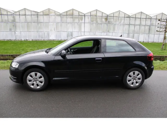 Audi A3 1.2 TFSI Attraction Advance 2012 Benzine 2