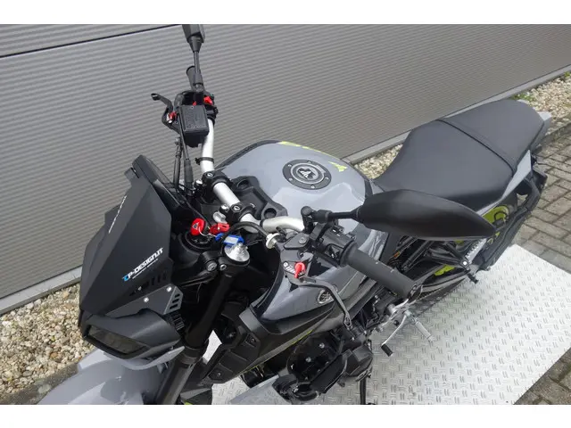 Yamaha MT 09 ABS 2017 Benzine 42