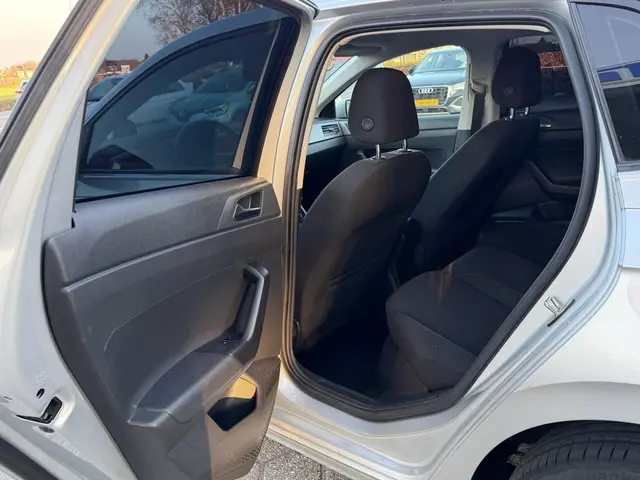 Volkswagen Polo 1.0 TSI Beats 2018 Benzine 20