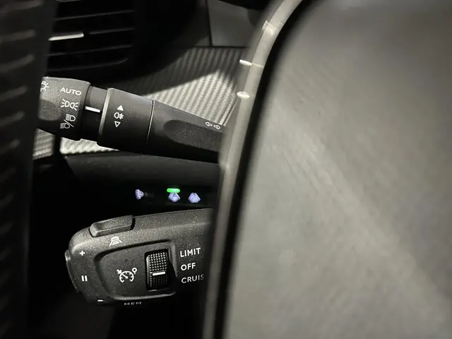 Peugeot e-208 EV Allure Pack 50 kWh 2022 Elektrisch 22