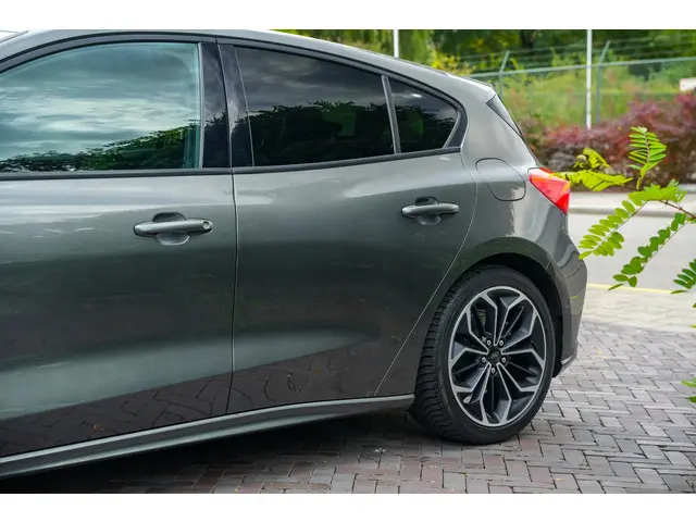 Ford Focus ST Line 2019 Benzine 29