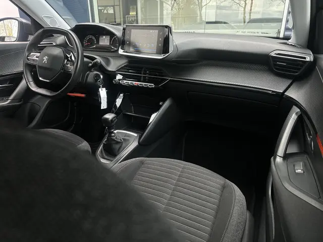 Peugeot 2008 1.2 PureTech 100pk Active 2020 Benzine 13