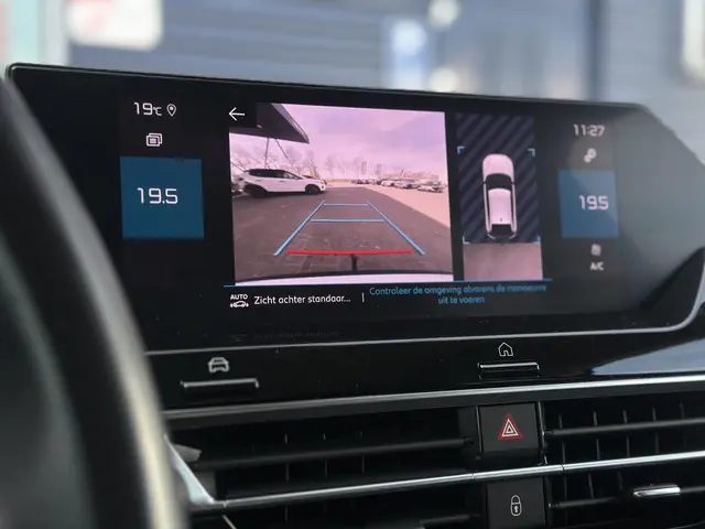 Citroën C4 1.2 Puretech Business Plus 2021 Benzine 24