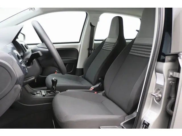 Volkswagen up! 1.0 BMT move up! 2021 Benzine 11