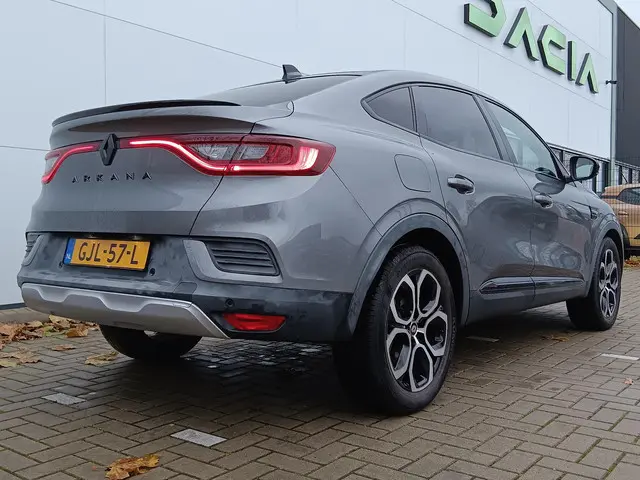 Renault Arkana 1.3 TCe 140 EDC Intens 2021 Benzine 26
