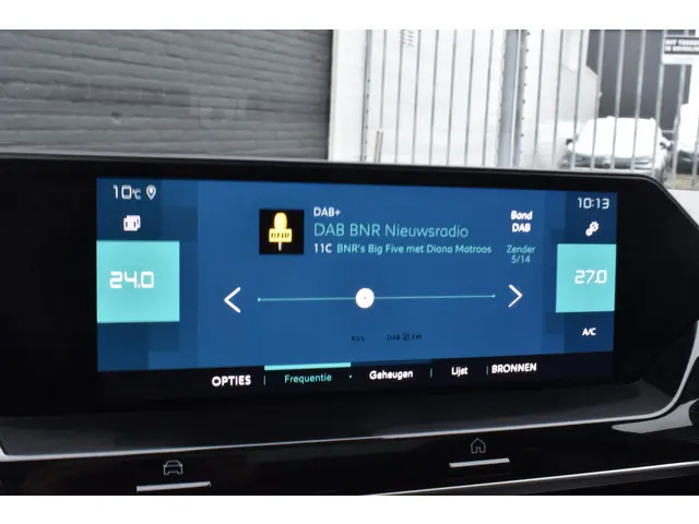 Citroën ë-C4 Shine 50 kWh 2021 Elektrisch 24