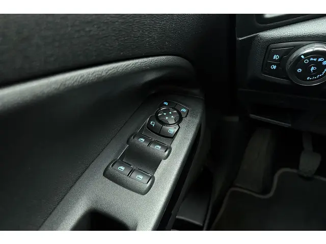 Ford EcoSport 1.0 EcoBoost 125pk Titanium 2019 Benzine 18