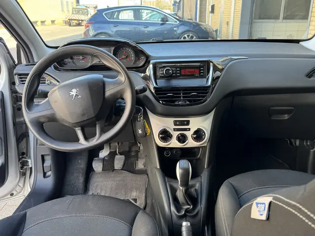 Peugeot 208 3
