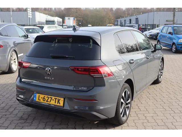 Volkswagen Golf 1.0 eTSI Life Business 2020 Benzine 5