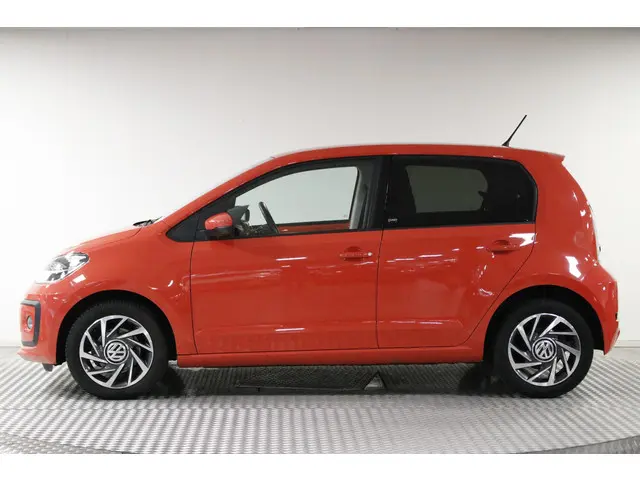 Volkswagen up! 1.0 BMT high up! 2017 Benzine 8