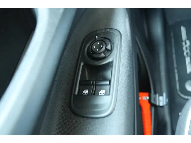 Fiat 500e 42 kWh 2023 Elektrisch 35