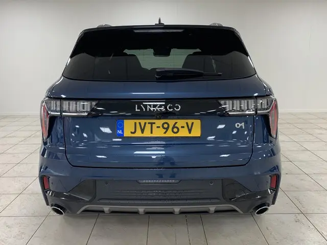 Lynk & Co 01 1.5 2024 Hybride Benzine 19