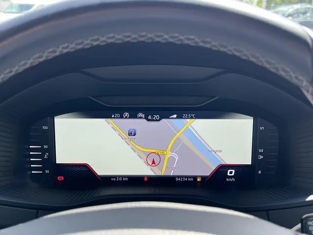 Škoda Karoq 1.5 TSI ACT Sportline Business 2020 Benzine 16