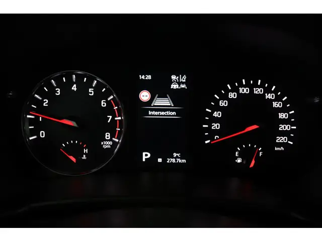 Suzuki Swift 1.2 Select Smart Hybrid 2025 Benzine 46