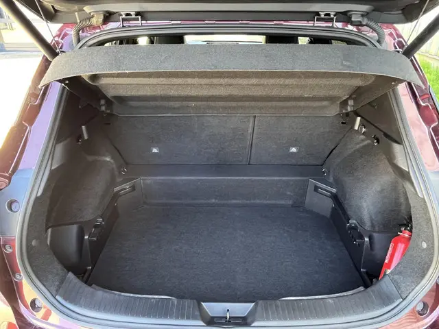 Nissan QASHQAI 1.3 MHEV Tekna 2023 Benzine 28
